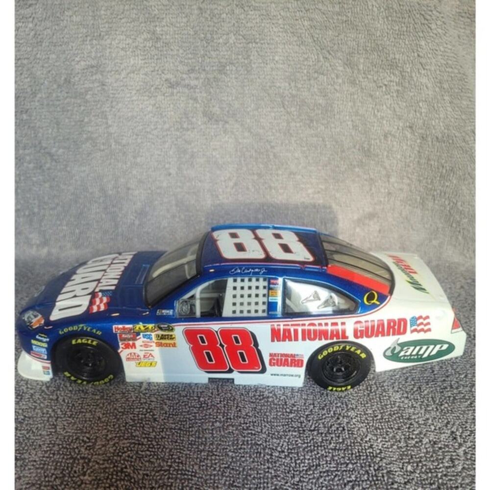 Dale Earnhardt JR Vintage Race Car‎  Fun Gift For Xmas  National Guard #88